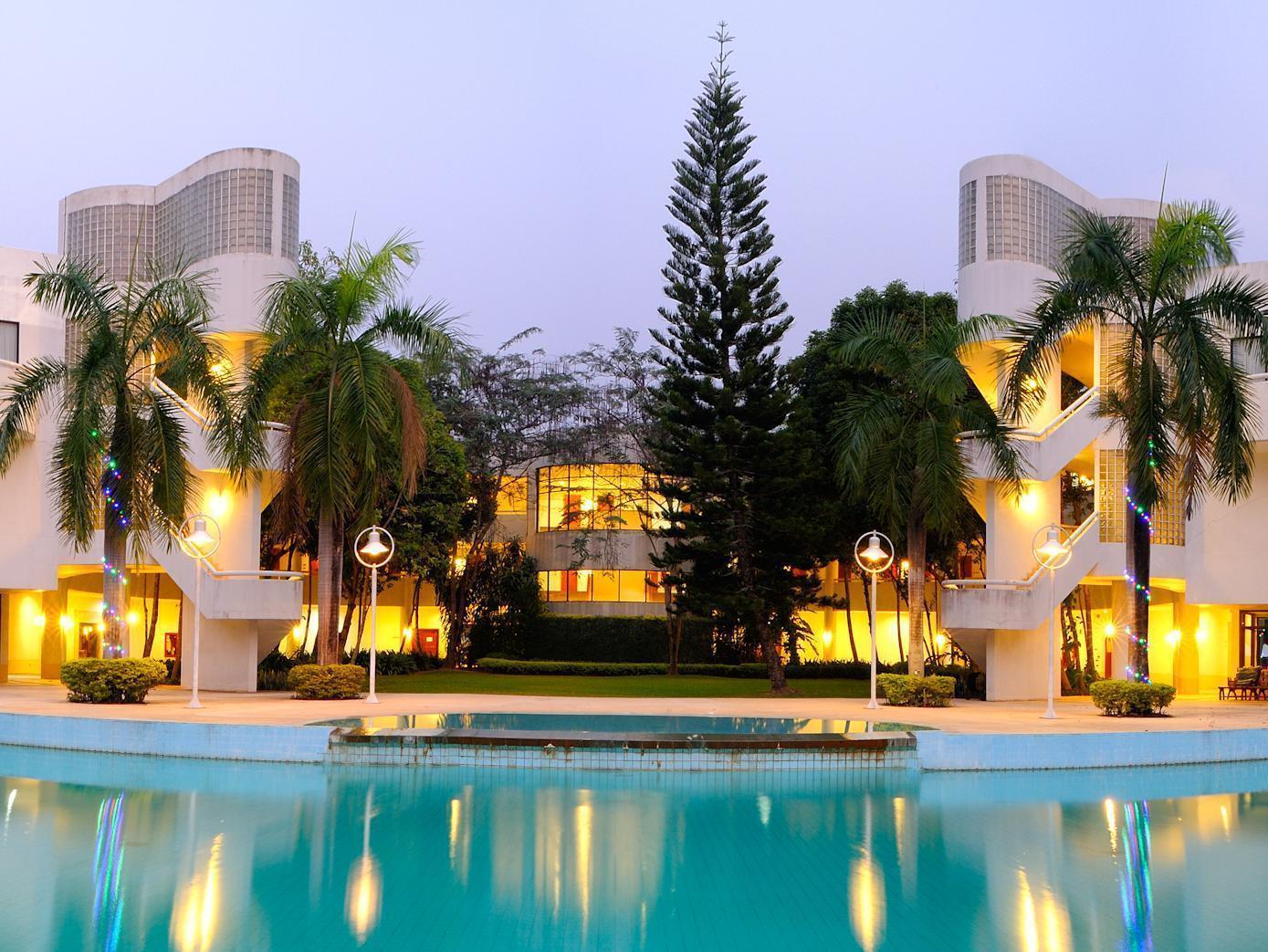 The Royal Chiang Mai Golf Resort Ban Mai  Buitenkant foto